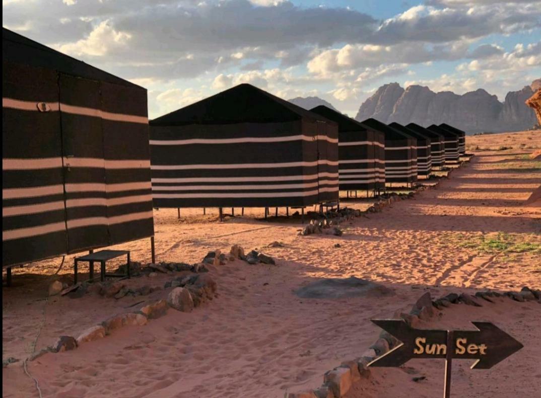 Wadi Rum Moon Camp 外观 照片